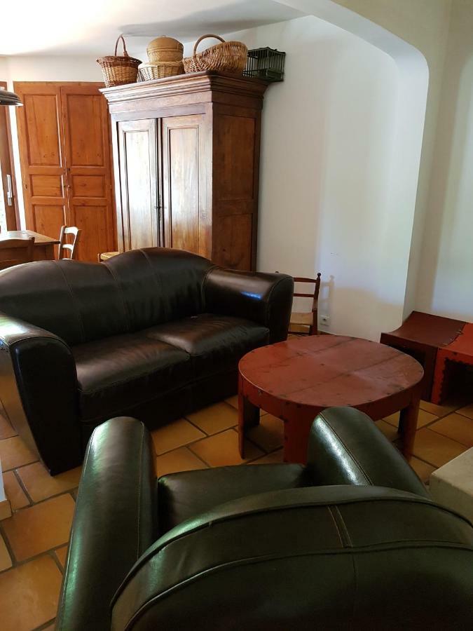 Maison les Salles-sur-Verdon Extérieur photo